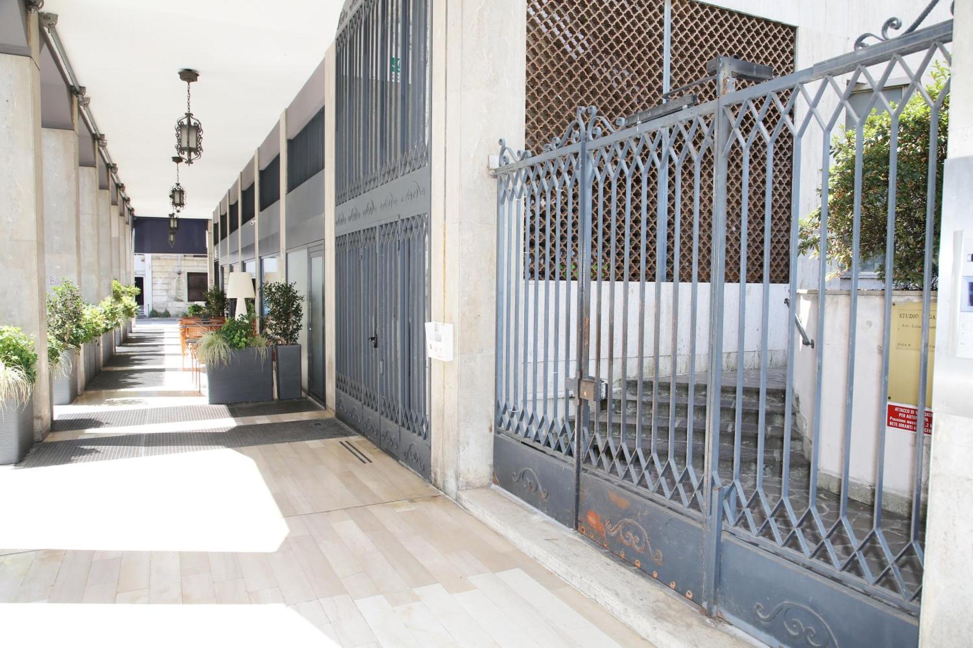 Casa Madart City Centre Mxp Trainstation Gallarate Esterno foto
